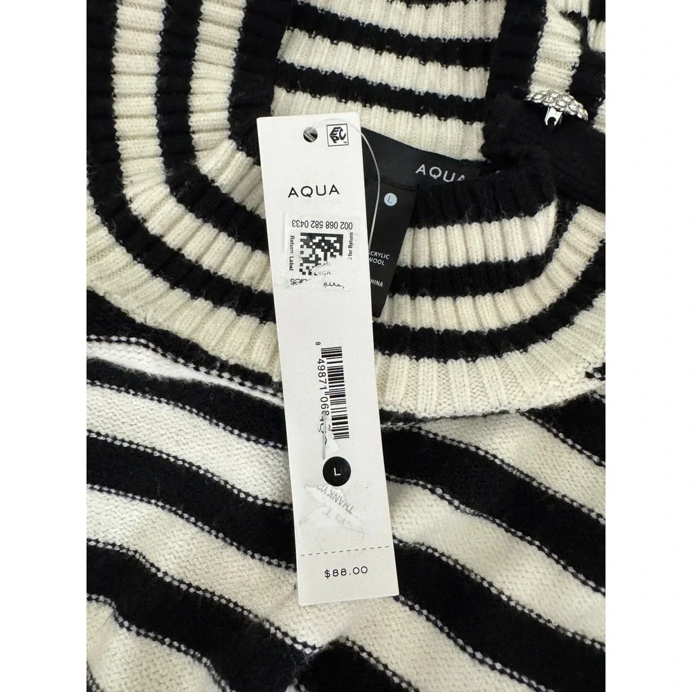 Aqua Striped Mock Neck Sweater Rhinestone‎ Button Detail Long Sleeve L